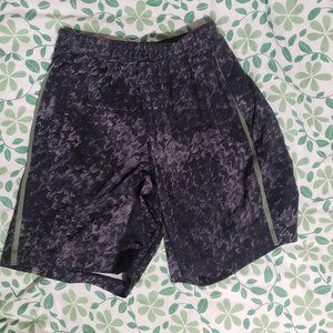 *SOLD* Lululemon Pace Breaker Short 9" Liner